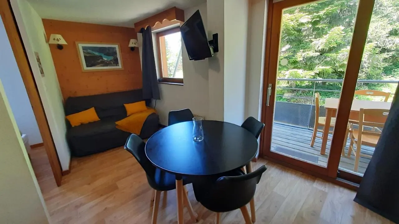 Charmant Appartement Au Pied Des Pistes Шамрусс